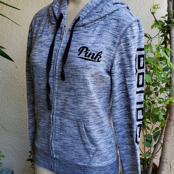 Pink VS zippered sweatshirt with hoodie 😍 1990's Look at the pictures great con - Picture 1 of 8